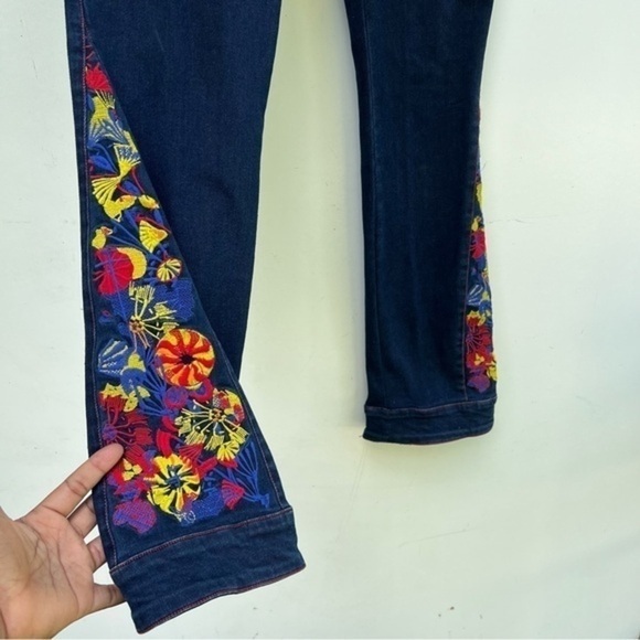 Aventures des Toiles Size 36 Embroidered Dark Jeans Bohemian Denims - Picture 3 of 15